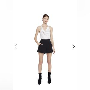 NWT Alice + Olivia Donald High Waist Short